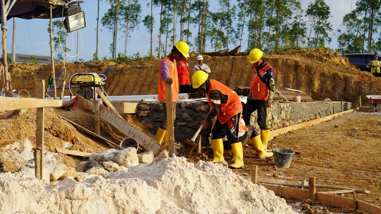 Kementerian PUPR telah melaksanakan Penandatanganan Kontrak Paket Pekerjaan Pembangunan 47 Tower Rumah Susun ASN-Hankam di KIPP IKN Nusantara. (Dok Kementerian PUPR)