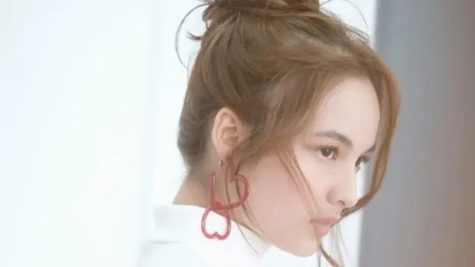 Chelsea Islan, Si Cantik yang Jarang Pakai Makeup Tebal