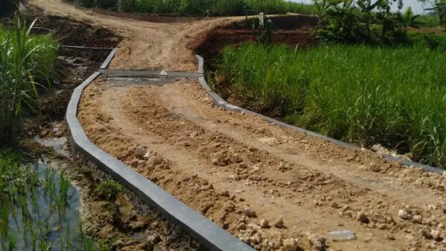Salah satu proyek penunjukan langsung (Liputan6.com/Ahmad Adirin)