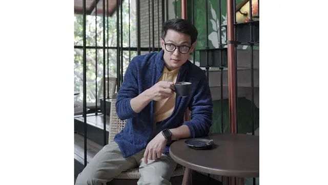 Dikabarkan Mualaf, Ini 6 Potret Terbaru Marcell Darwin Jelang Menikah