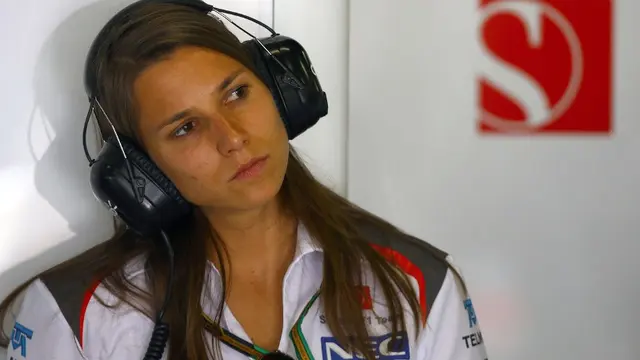 F1