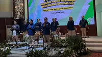 Direktur Utama BPJS Kesehatan, Ali Ghufron Mukti dalam acara Public Expose BPJS Tahun Buku 2022, Jakarta, Selasa (18/7/2023). (Ayu/Merdeka.com)