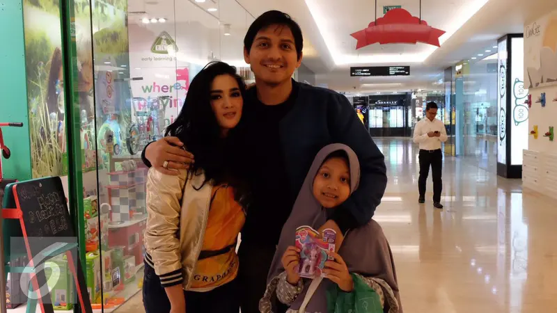 Lucky Hakim dan Tiara Dewi