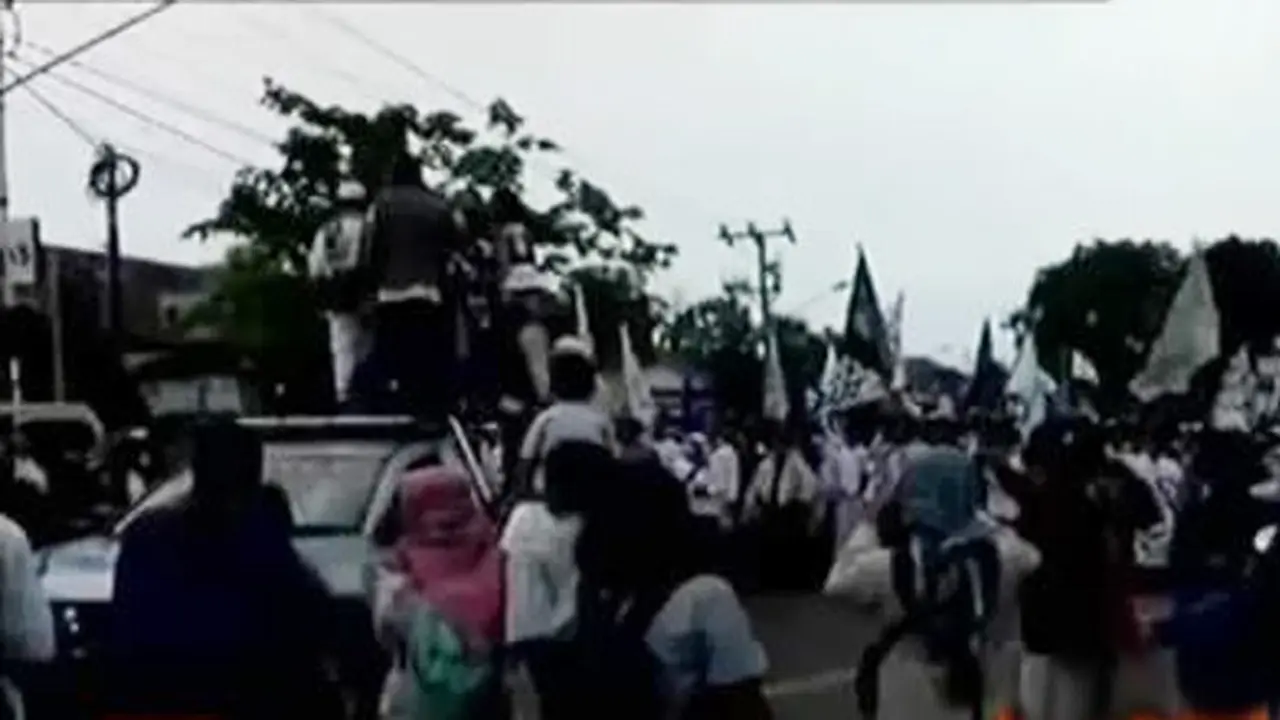 Kediaman Ibunda Jokowi Didatangi Sejumlah Ormas Islam