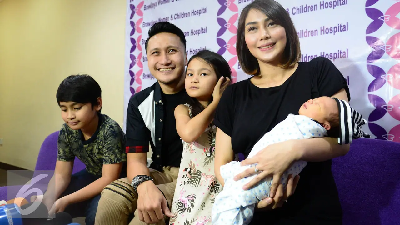 Arie K. Untung dan Fenita Arie