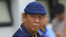 Sartono Anwar bisa melatih Madiun Putra di Liga 2 2017, berkat peran sang anak, Nova Arianto. (Bola.com/Robby Firly)