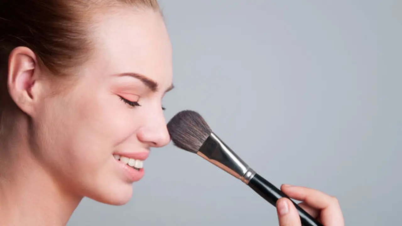 (c) shutterstock.com