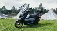 Sensasi Berkendara Yamaha NMax Turbo Full Aksesori Resmi
