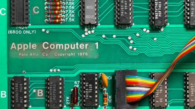 Apple-1, Komputer Apple pertama dilelang. Sumber: Geek