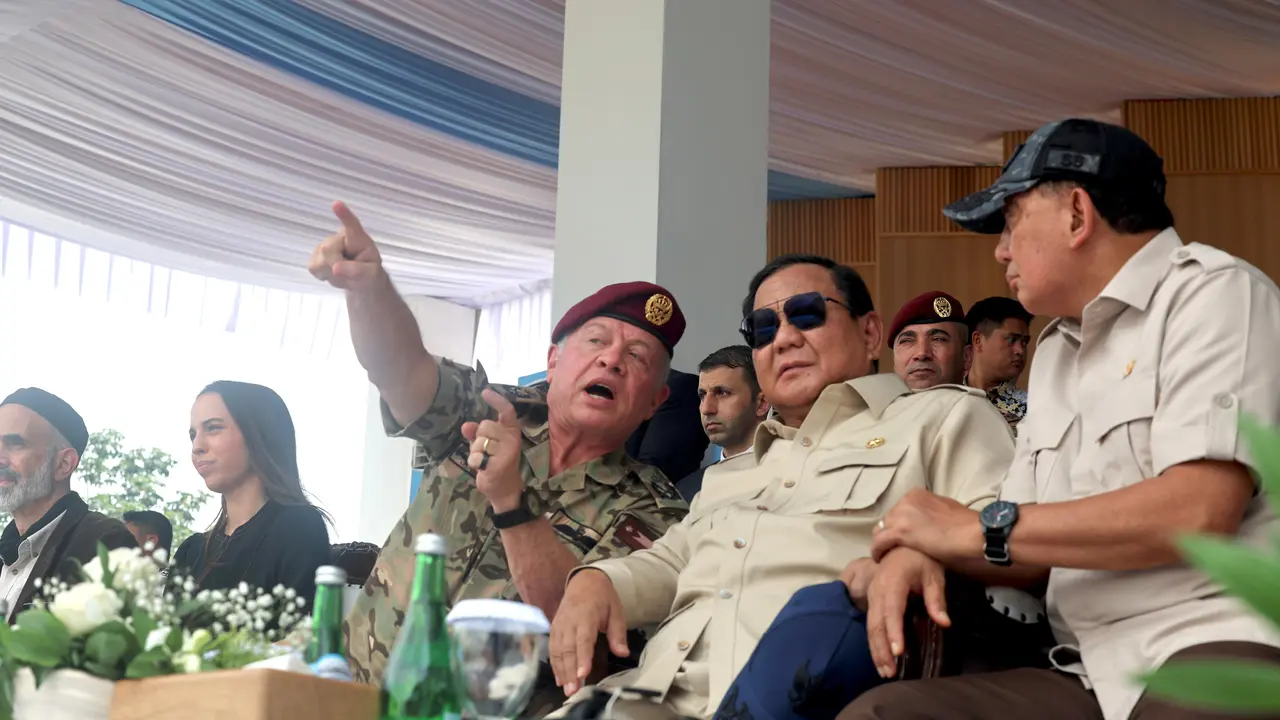 Momen Prabowo dan Raja Abdullah II Tonton Aksi Drone Perang Anti Teror TNI dan Angkatan Bersenjata Yordania