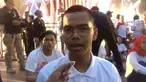 Seorang pria mengaku menyukai sosok Jokowi sejak usia 15 tahun dan kini menjadi turun ke dunia politik dengan menjadi relawan.