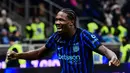 Pada menit ke-74, giliran Marcus Thuram yang mencatatkan Namanya di papan skor. Inter Milan unggul 3-0 atas Bologna. Tampak dalam foto, penyerang Inter Milan asal Prancis, Marcus Thuram melakukan selebrasi usai mencetak gol untuk I Nerazzurri dalam pertandingan pekan ke-17 Serie A Italia melawan Bologna di Stadion San Siro, Milan, Minggu (4/1/2026) waktu setempat atau Senin (5/1/2026) dini hari WIB. (Piero CRUCIATTI/AFP)
