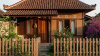 7 Trik Membuat Rumah Klasik di Desa Terlihat Kekinian tanpa Kehilangan Nuansa Asli