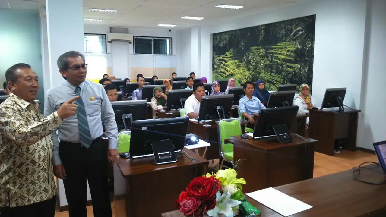 Kepala BKN Tangsel Tinjau Langsung Pelaksanaan Tes CPNS