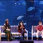 Menteri PPPA Bintang Puspayoga ajak anak-anak belajar di aquarium Jakarta. Foto: KemenPPPA.