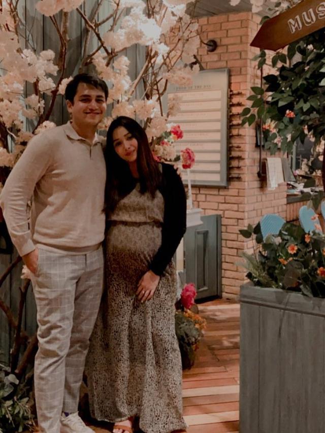 Potret Baby Bump 7 Artis saat Hamil Kedua, Tetap Memesona