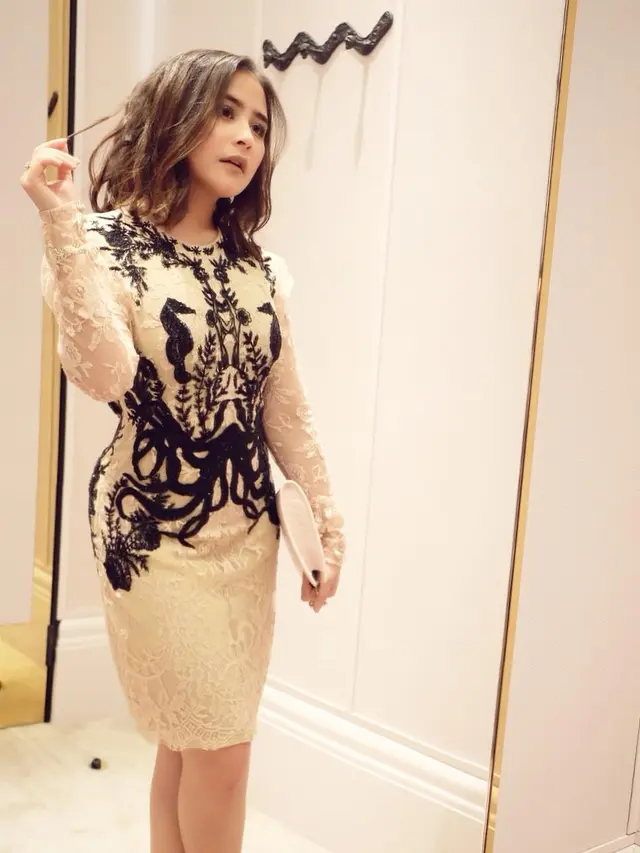 [Bintang] Prilly Latuconsina