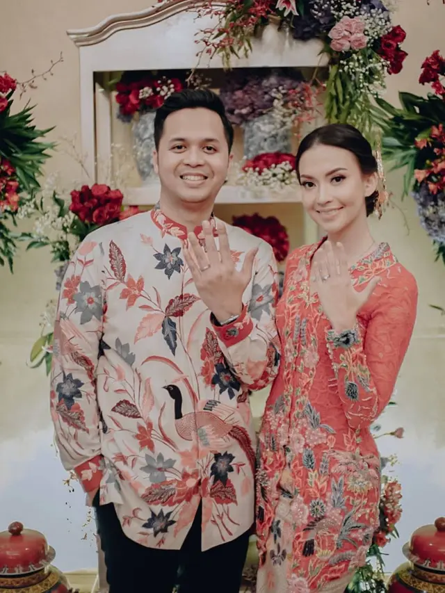 Segera Lepas Masa Lajang Ini 7 Momen Lamaran Karina Nadila