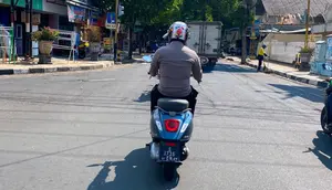 Kasus Polisi Merokok Sambil Berkendara, Plat Nomor Diselidiki