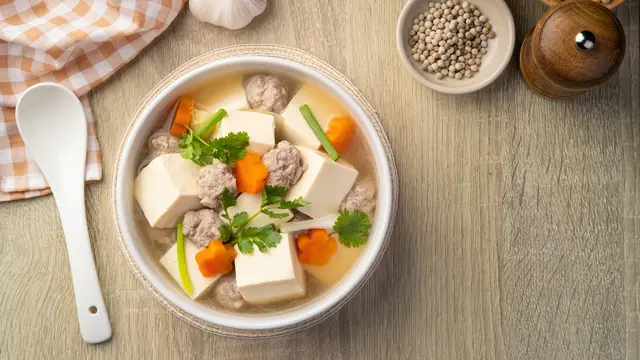 sop tahu bening sayuran