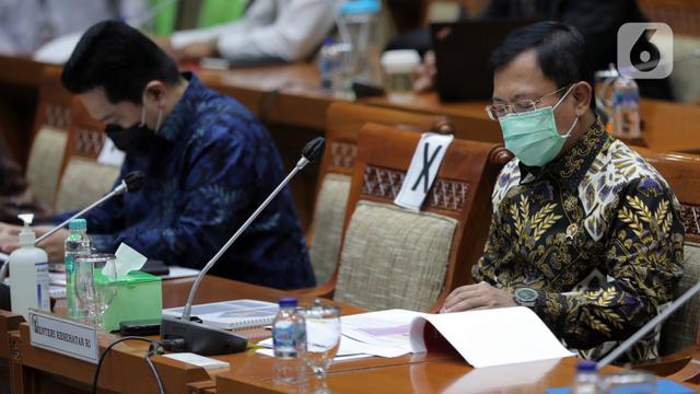 FOTO: Menkes dan Komite Penanganan COVID-19 Bahas Vaksin Bersama Komisi IX