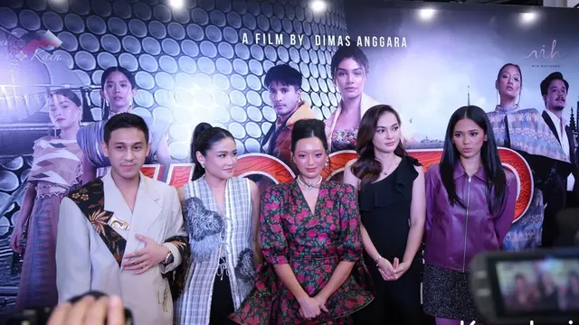 Red Carpet Film #OOTD (Fimela/Daniel Kampua)