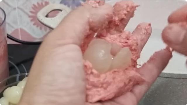 6 Potret Bakso Isi Buah Ini Bikin Heran, Ada yang Pakai Durian