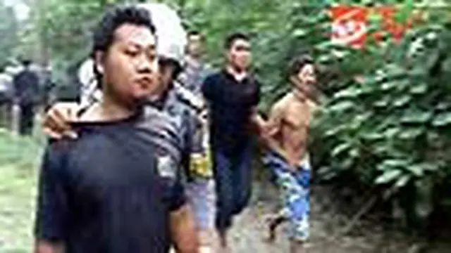 Penjarahan di Kediri Diwarnai Tembakan Peringatan