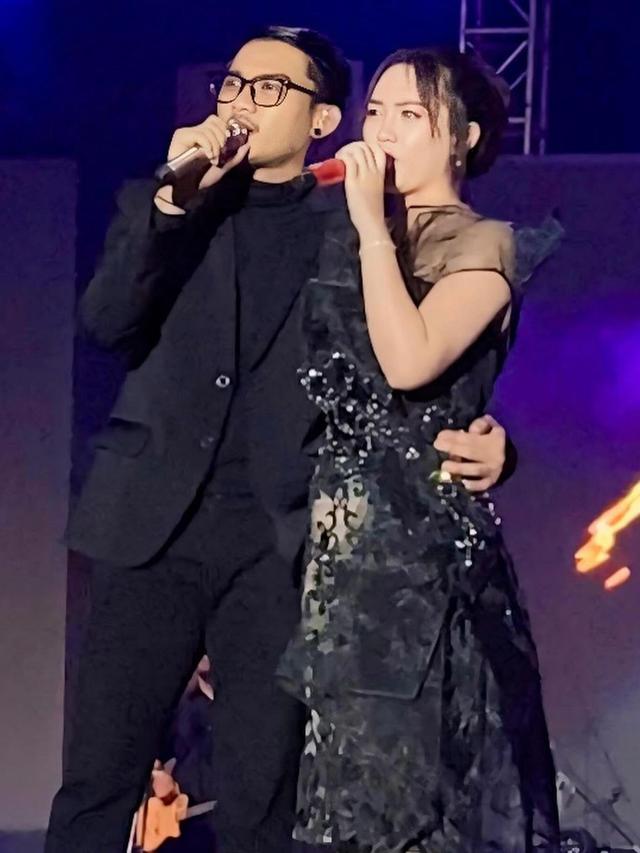 Happy Asmara dan Gilga Sahid