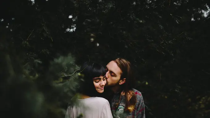 Ini yang Terjadi Ketika Kamu Pikir Pasanganmu Selingkuh