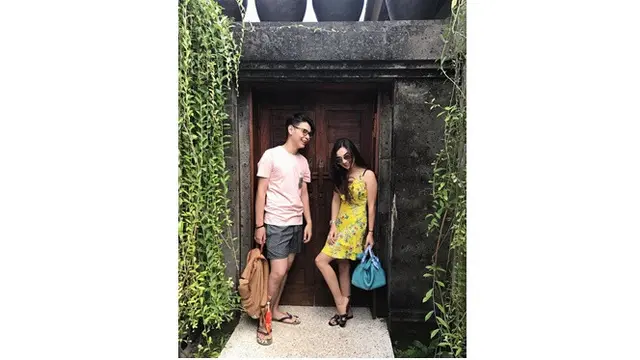 Potret Kedekatan Sean Ivan De Beule dengan Irish Bella, Sang Adik yang Jadi Wali Pernikahannya