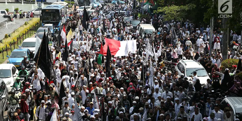 Massa Aksi Bela Tauhid Sambangi Gedung Kemenko Polhukam