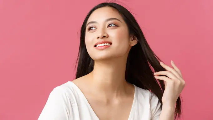 Rekomendasi Shampo untuk Meluruskan Rambut, Gunakan Tips Ini untuk Memilih yang Tepat