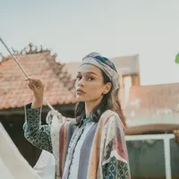 CottonInk dan Ria Miranda berkolaborasi menghadirkan busana muslim (Foto: Tencel)