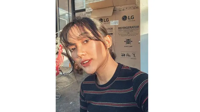 Rilis Album Perdana, Ini 6 Potret Terbaru Marion Jola