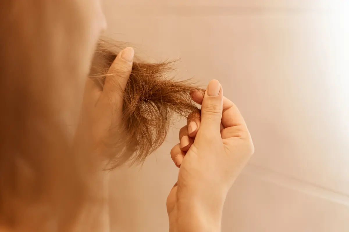 Cara Mengatasi Rambut Bercabang agar Rambut Kembali Sehat