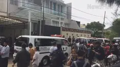 Pengacara korban pembunuhan di Pulomas, Jakarta Timur, Dodi Triono menduga motif pelaku bukan untuk melakukan perampokan. 