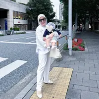 Syahrini saat Idul Adha di Jepang. [@princessyahrini]