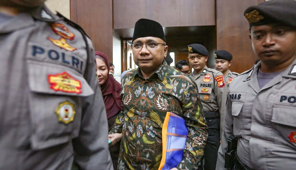 Terdakwa kasus dugaan korupsi kuota haji periode 2023-2024 Yaqut Cholil Qoumas bersiap mengikuti sidang di Pengadilan Tipikor, Jakarta, Selasa, 11 Agustus 2026. (KLY/Arie Basuki)