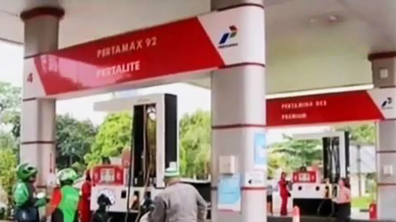 Segmen 1: Harga Premium Diturunkan hingga Razia Lapas