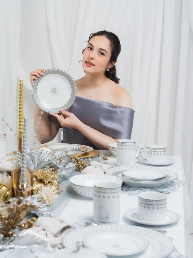 Chelsea Islan Mendesain Perangkat Makan untuk Hadiah Natal dan Tahun Baru. dok.  ZEN Tableware