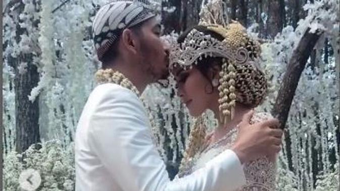 Cerita Kegugupan Jeje Govinda Sebelum Menikahi Syahnaz 