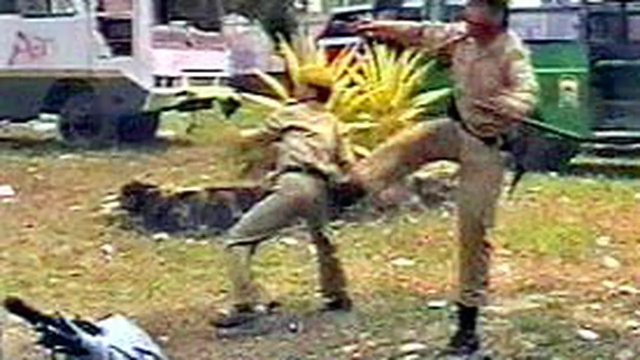 220803cDemoBecak3.jpg