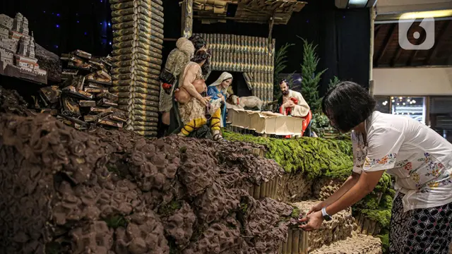 Pohon Natal dari Tampah Besek hingga Goa Natal dari Barang Bekas Pakai