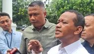 Menteri ESDM Bahlil Lahadalia menegaskan bahwa pembelian gas elpiji 3 kg di pengecer tetap harus memakai KTP. (Liputan6.com/Lizsa Egeham)