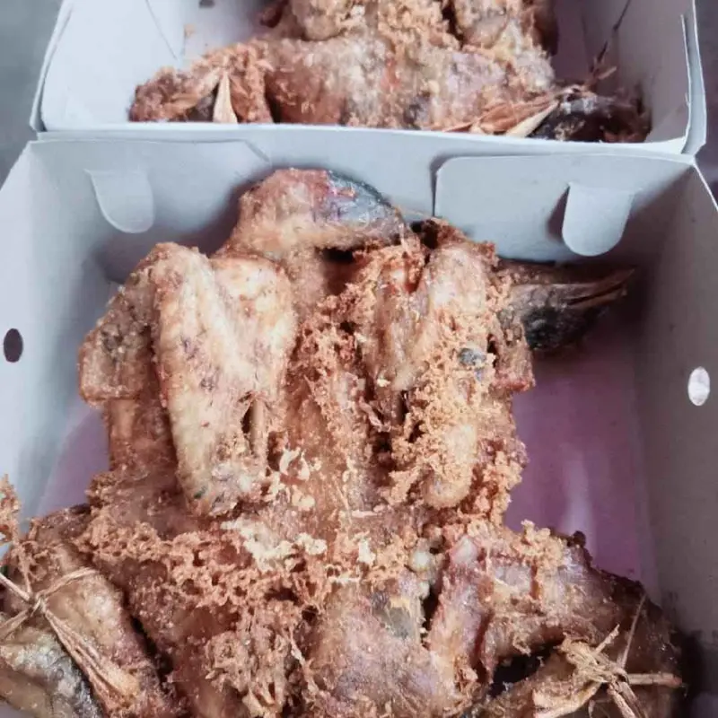 Ayam Kampung Goreng Kremes