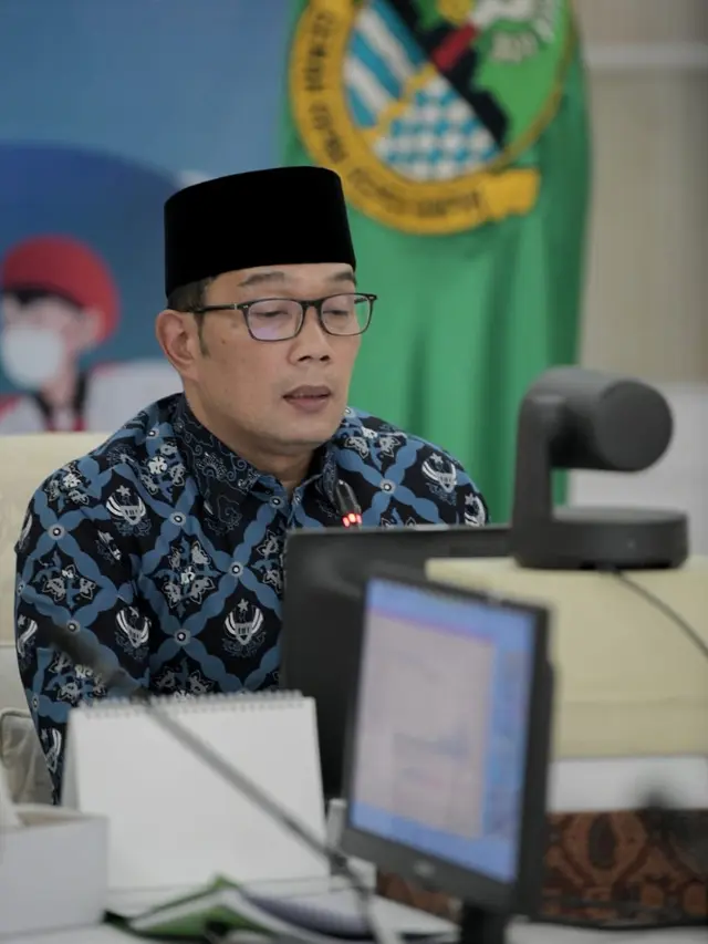 Gubernur Ridwan Kamil mencatat sepanjang tahun lalu, sekitar 38.290 rumah berhasil disebar Kang Emil di 1.232 desa dan kelurahan di 27 kabupaten/kota Jawa Barat.