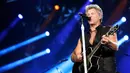 Dua jam lebih menghibur penonton, tidak terlihat sama sekali rasa letih dari Jon Bon Jovi yang semakin tua semakin keren ini. (Foto: Faizal Fanani/Liputan6.com)