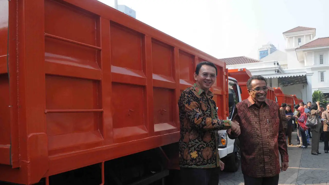 Keluar Dari Gerindra, Ahok Jadi Sopir Truk?
