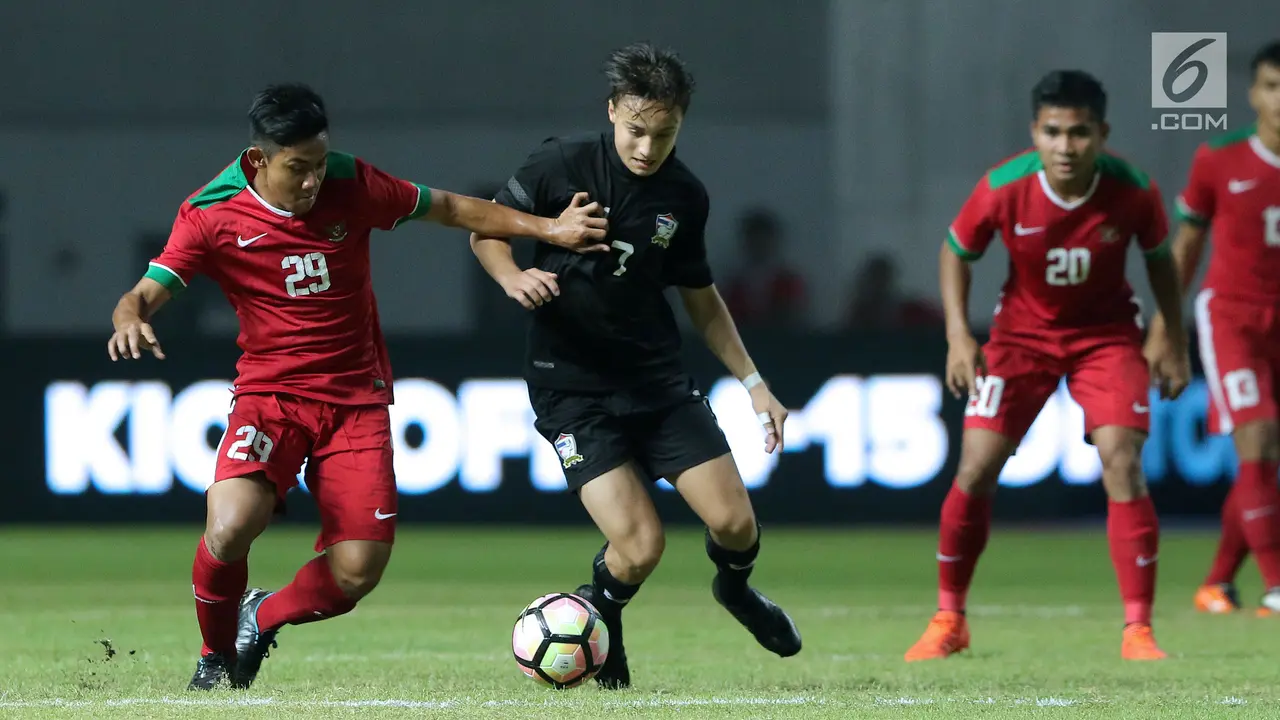 PHOTO: Timnas Indonesia U-19 Hajar Thailand